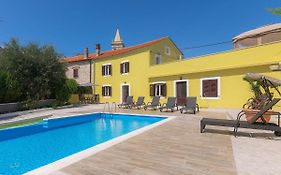 Holiday Home Evelina By Interhome